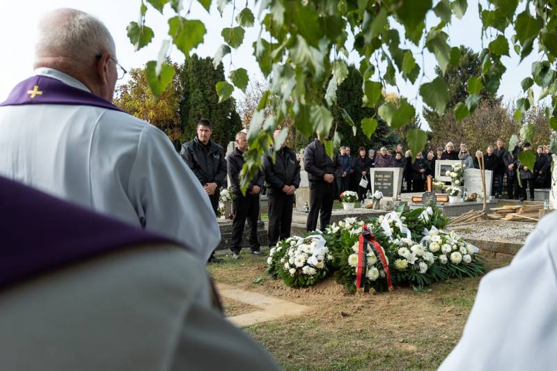 2025_11_10_bagi sandor temetes_64.jpg